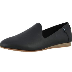 TOMS Darcy Flats in Black | Womens 6.5